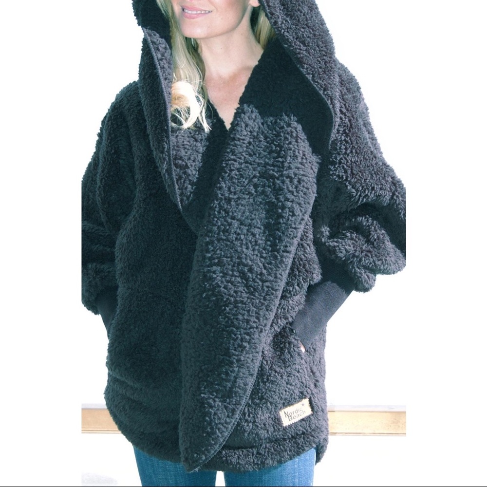 Nordic Beach Cardigan